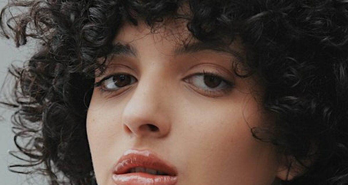 Why Your Hair Never Looks Like the Pinterest Photo (And What To Do Instead)